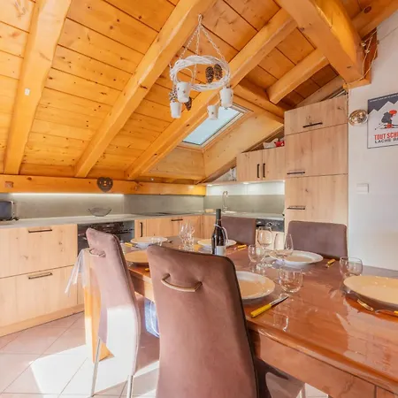 Village Des Oursons C - Happy